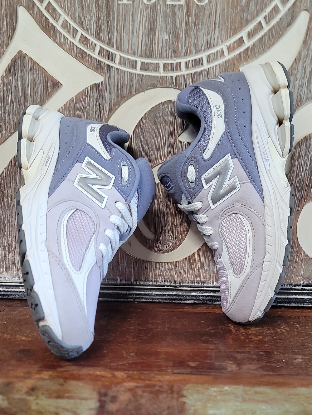 New Balance 2002R 'Astral Purple' Wmns 5.5-Big Kid 4 (Great Condition)